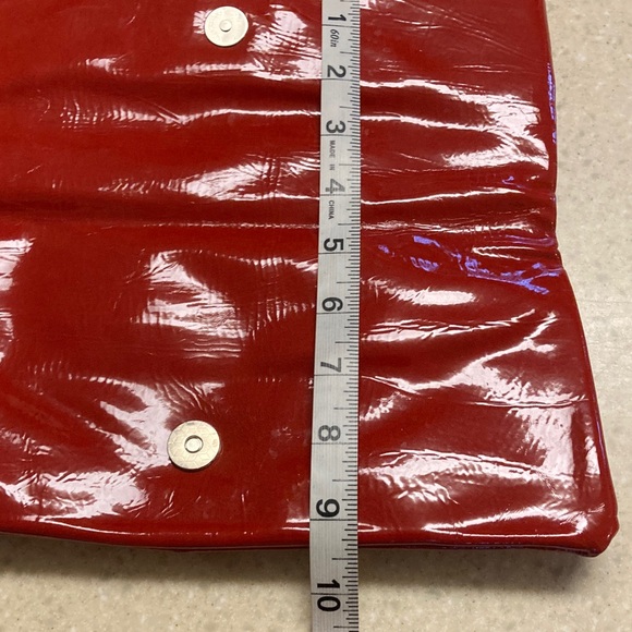 VTG 80s MMS Red Clutch with Silver Accents - Picture 6 of 8